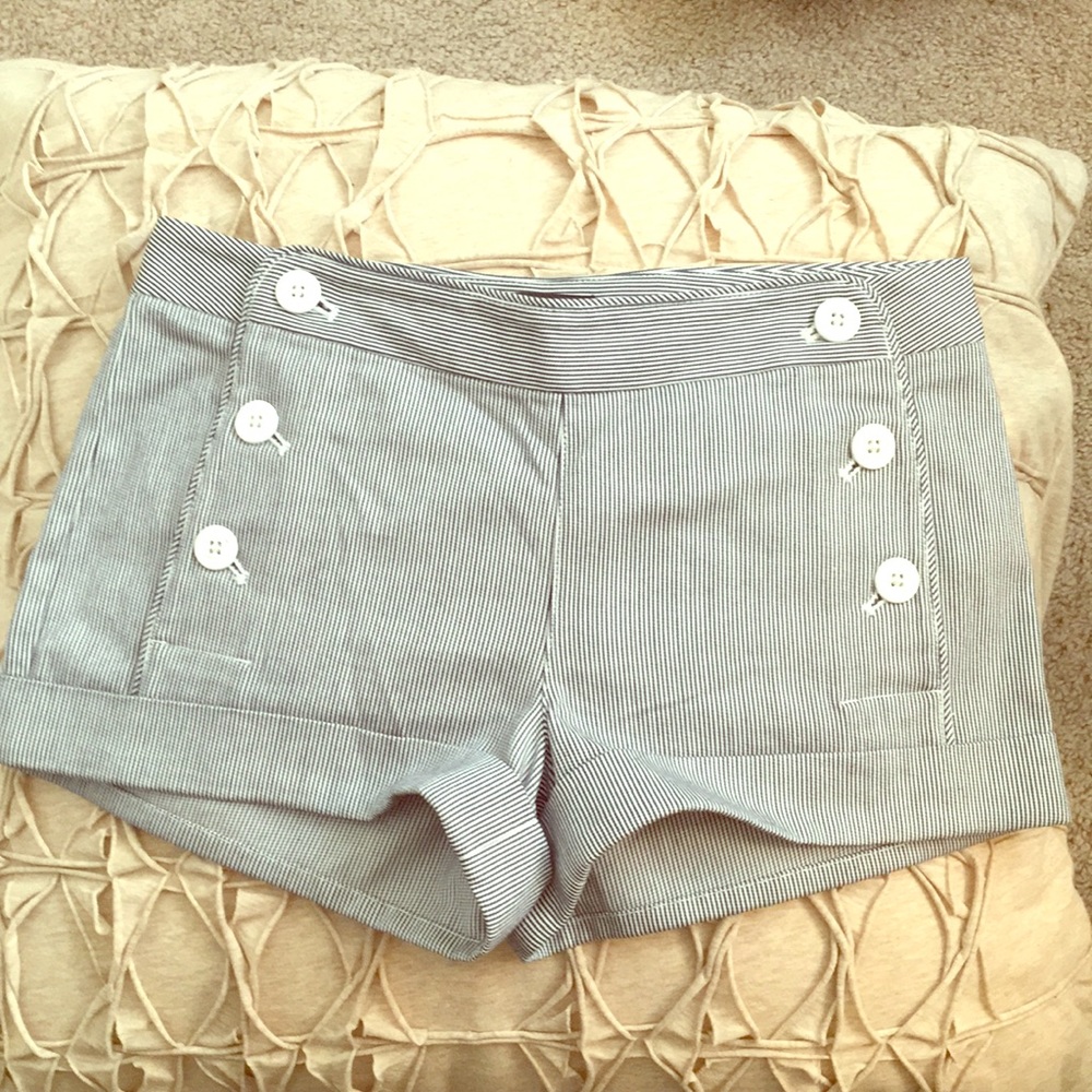 Aritzia blue & white striped shorts, 6